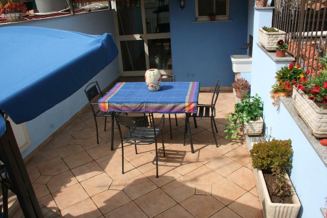 Casa Vacanze Aloha Giardini Naxos Exterior foto