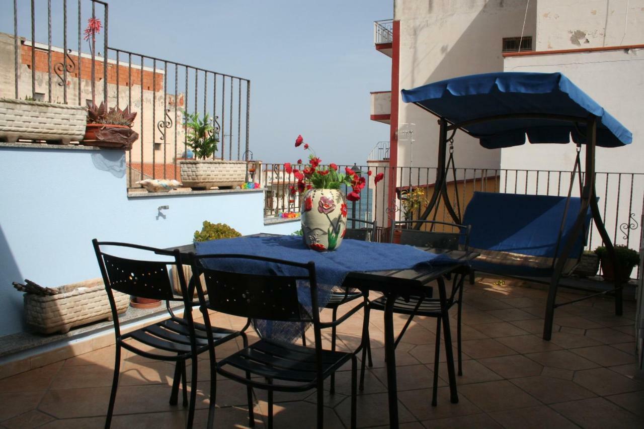 Casa Vacanze Aloha Giardini Naxos Exterior foto