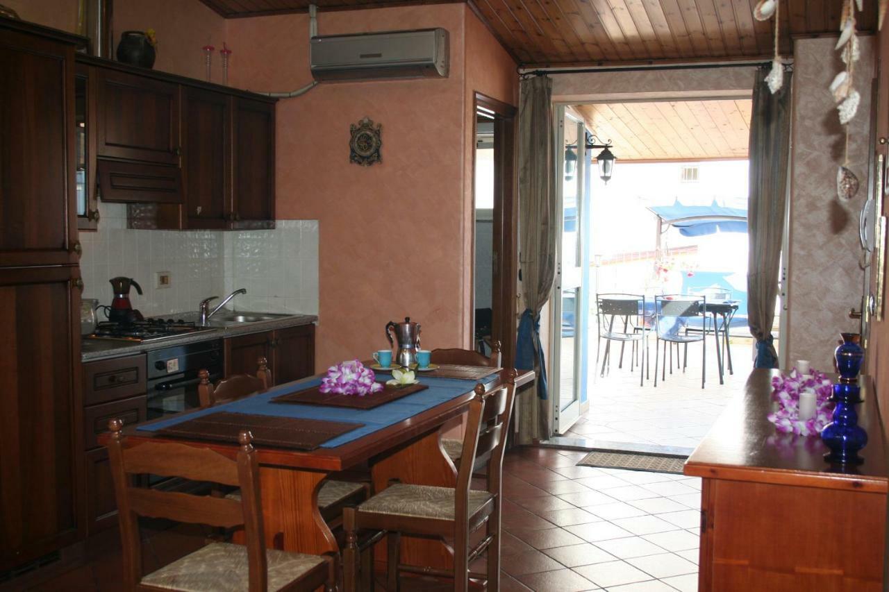 Casa Vacanze Aloha Giardini Naxos Exterior foto